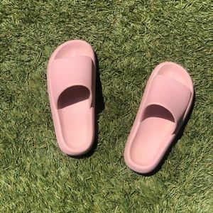 Sootheez Pink Slides
